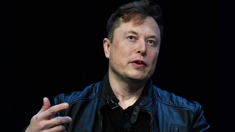 SpaceX上市后首度盈利,马斯克还想把供电生意做大?